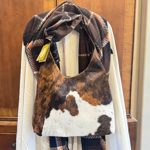 NWT - MADE IN ITALY - CAVALCANTI COWHIDE GENUINE LEATHER PURSE - Picture 4 of 4